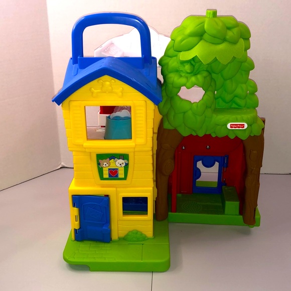Fisher Price Little People Animal Rescue Adoption Center Playset Toy Incomplete - Picture 1 of 7